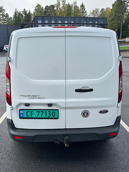 Ford Transit Connect 7 of 15
