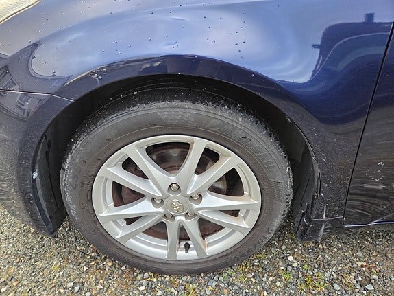 Toyota Avensis 15 of 20