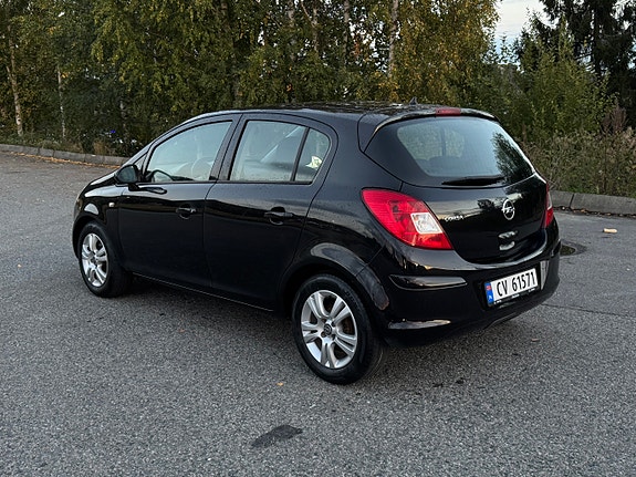 Opel Corsa 3 of 19
