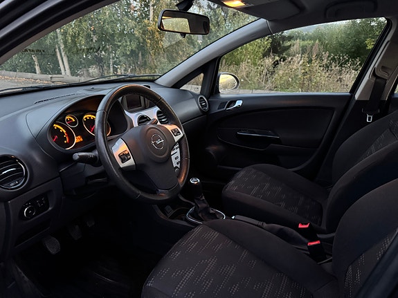 Opel Corsa 11 of 19