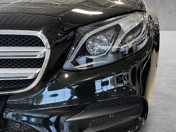 Mercedes-Benz E220 d 17 of 19