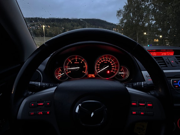 Mazda 6 12 of 14