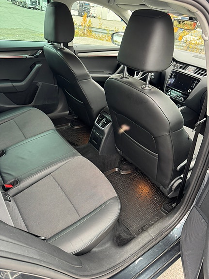 Skoda Octavia 15 of 21