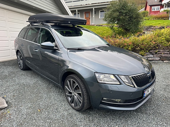 Skoda Octavia 2 of 21