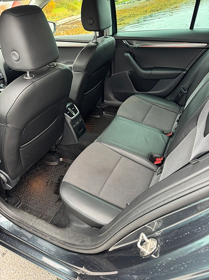 Skoda Octavia 16 of 21