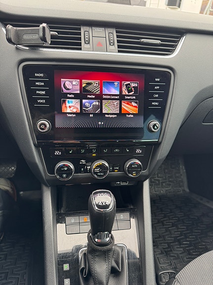 Skoda Octavia 10 of 21