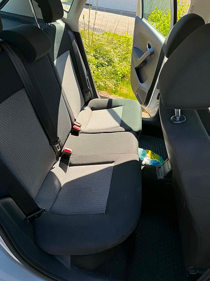 Volkswagen Polo 14 of 16