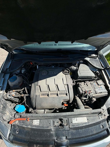 Volkswagen Polo 10 of 16