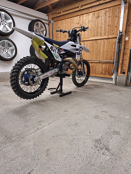 Husqvarna Tc125 7 of 9