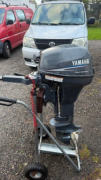 Yamaha 8 Hk 4 takter. 2 of 6