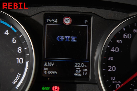 Volkswagen Passat 14 of 29