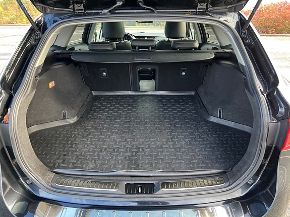 Toyota Avensis 17 of 30