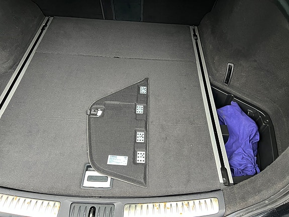 Toyota Avensis 23 of 30