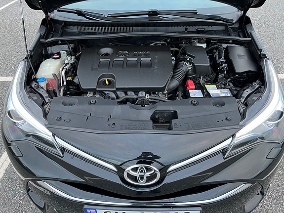 Toyota Avensis 13 of 30