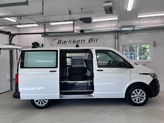 Volkswagen Transporter 10 of 29
