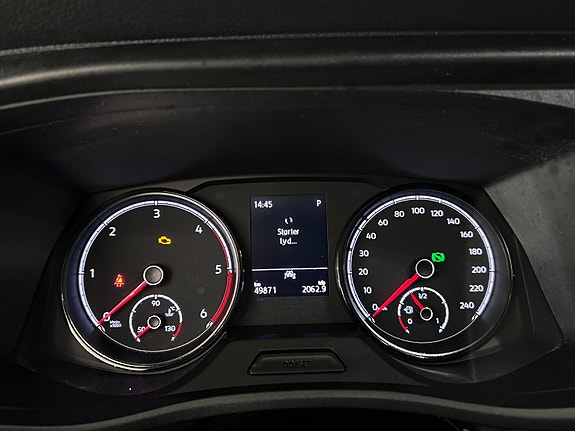 Volkswagen Transporter 26 of 29