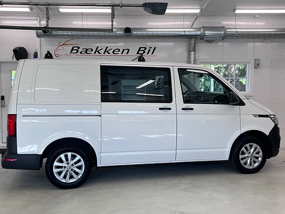 Volkswagen Transporter 6 of 29