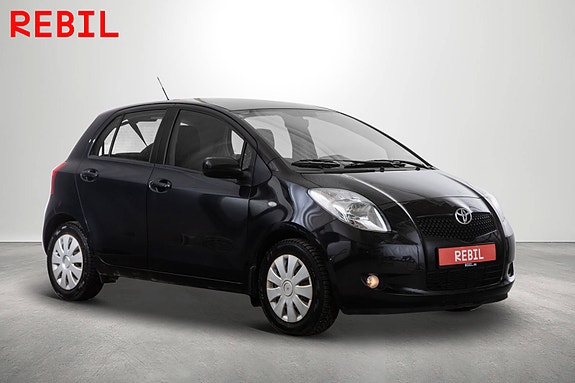 Toyota Yaris 4 of 19