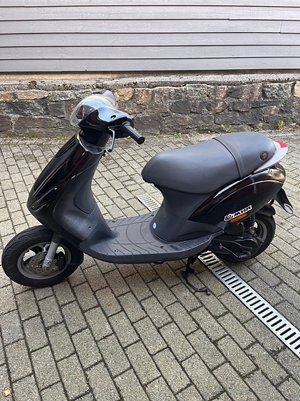 Piaggio ZIP 50 6 of 6
