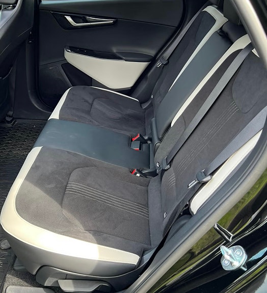Kia EV6 8 of 19
