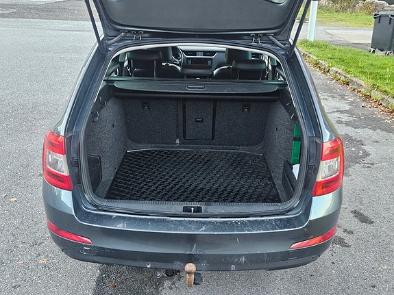 Skoda Octavia 9 of 9