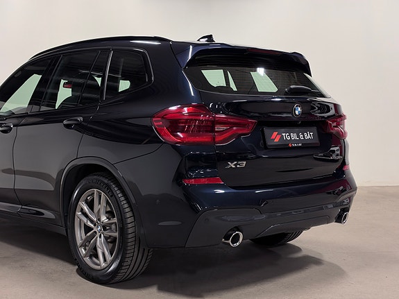 BMW X3 8 of 30
