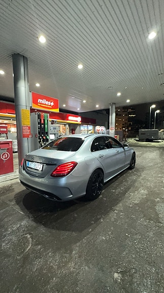 Mercedes-Benz C220 d 26 of 30