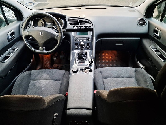 Peugeot 3008 14 of 22