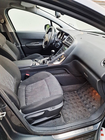 Peugeot 3008 15 of 22