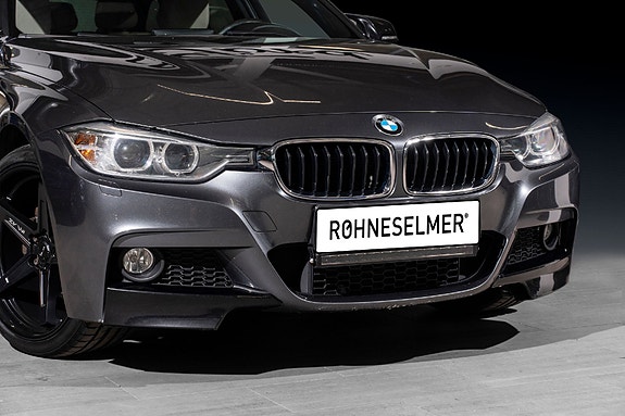 BMW 320d 2 of 30