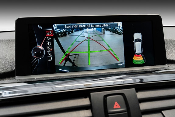 BMW 320d 17 of 30
