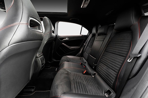 Mercedes-Benz A180 23 of 28