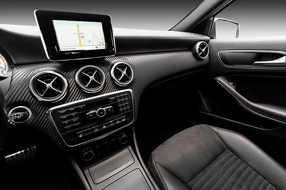 Mercedes-Benz A180 15 of 28