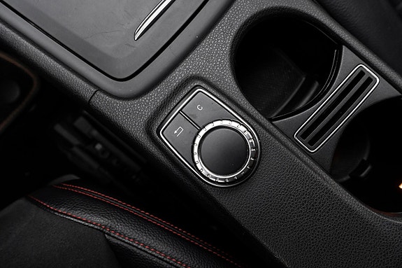 Mercedes-Benz A180 16 of 28