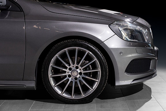 Mercedes-Benz A180 5 of 28