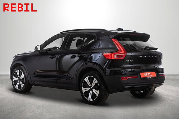 Volvo XC40 5 of 25