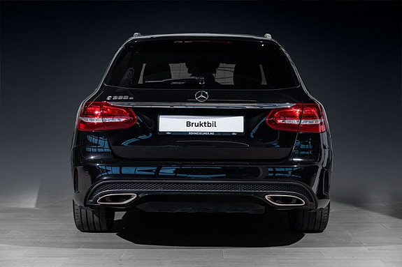 Mercedes-Benz C350 7 of 30