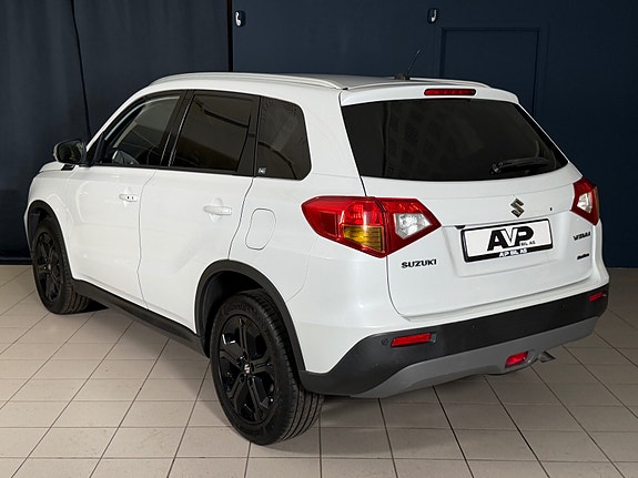 Suzuki Vitara 12 of 30