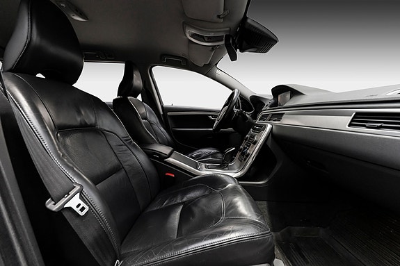 Volvo XC70 19 of 25