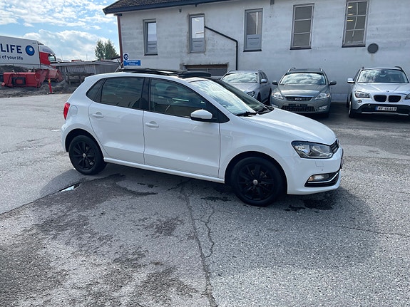 Volkswagen Polo 12 of 30