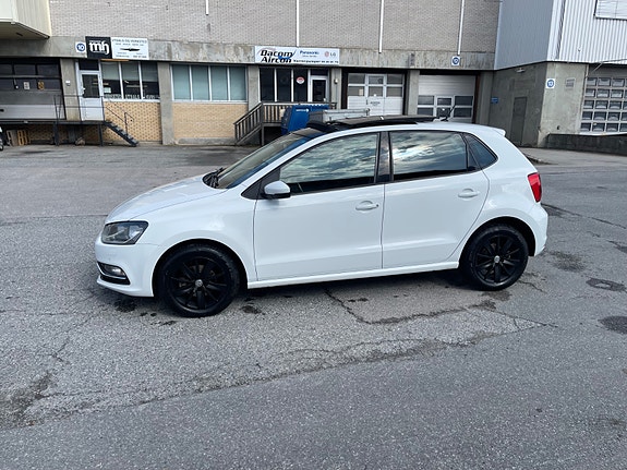 Volkswagen Polo 3 of 30