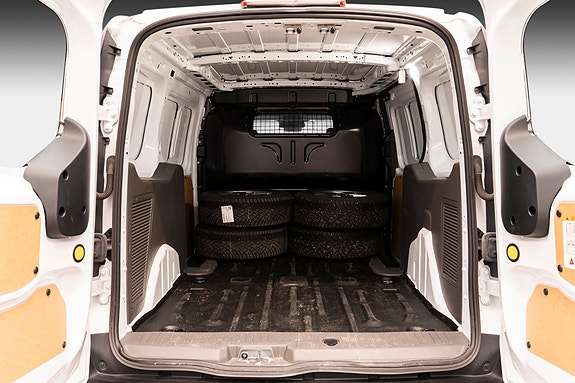 Ford Transit Connect 24 of 25