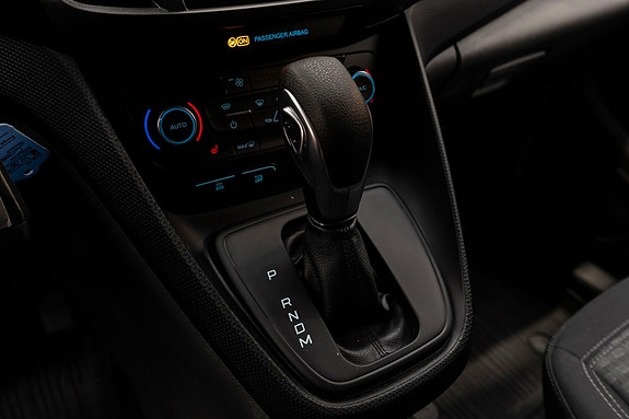 Ford Transit Connect 14 of 25
