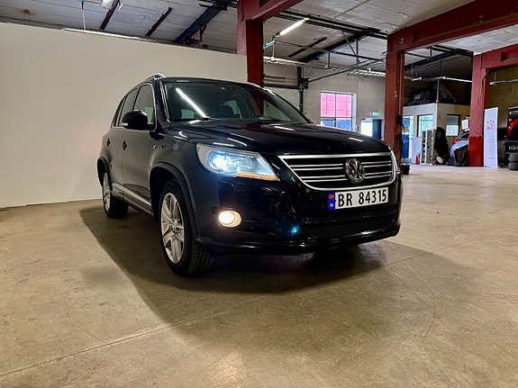 Volkswagen Tiguan 4 of 30