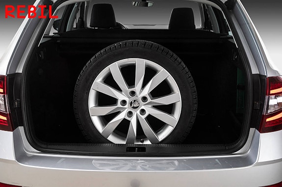 Skoda Octavia 24 of 26