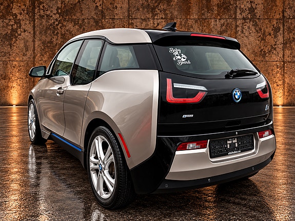 BMW i3 5 of 16