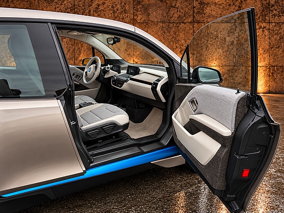 BMW i3 7 of 16