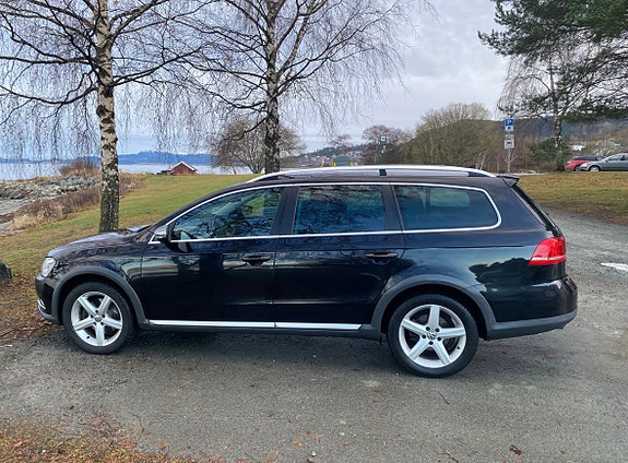 Volkswagen Passat 6 of 15