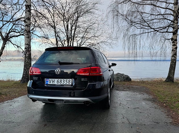 Volkswagen Passat 15 of 15