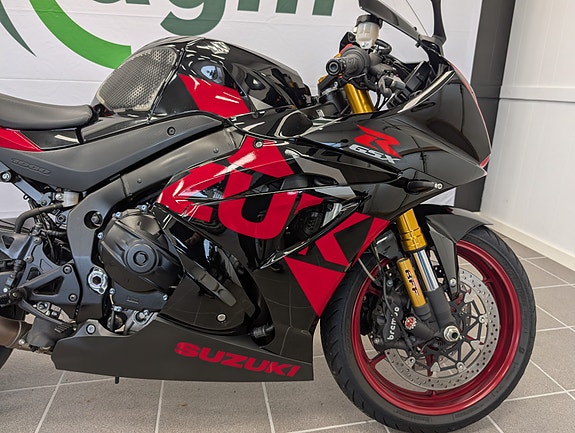 Suzuki GSX-R1000R 19 of 25